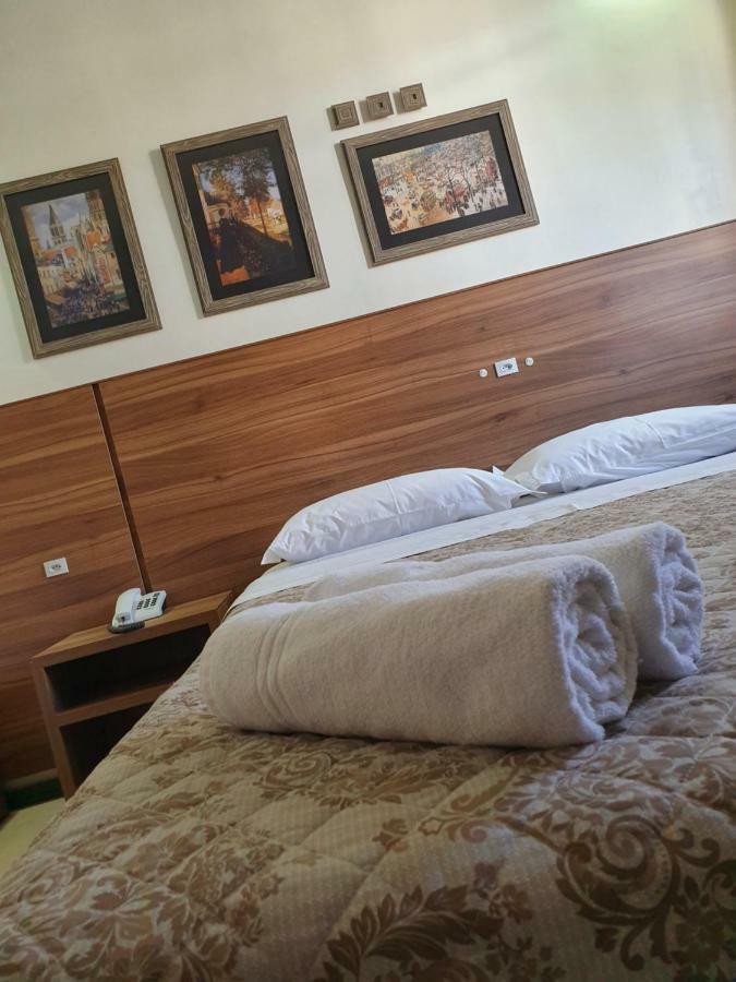 Hotel Pousada Henrique Lage Imbituba Eksteriør bilde
